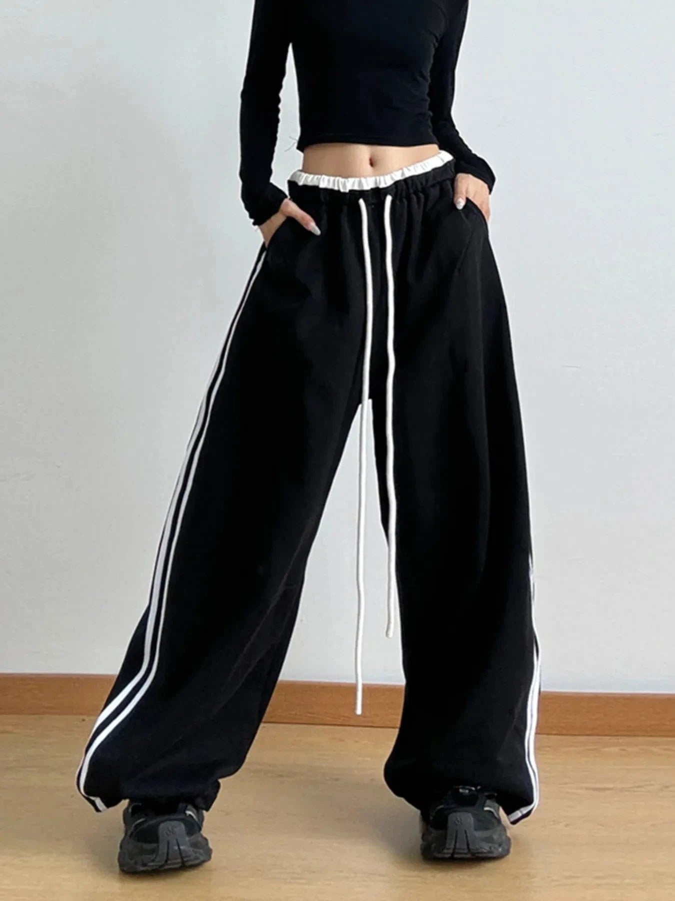 Trendsi Wide Leg Drawstring Pants