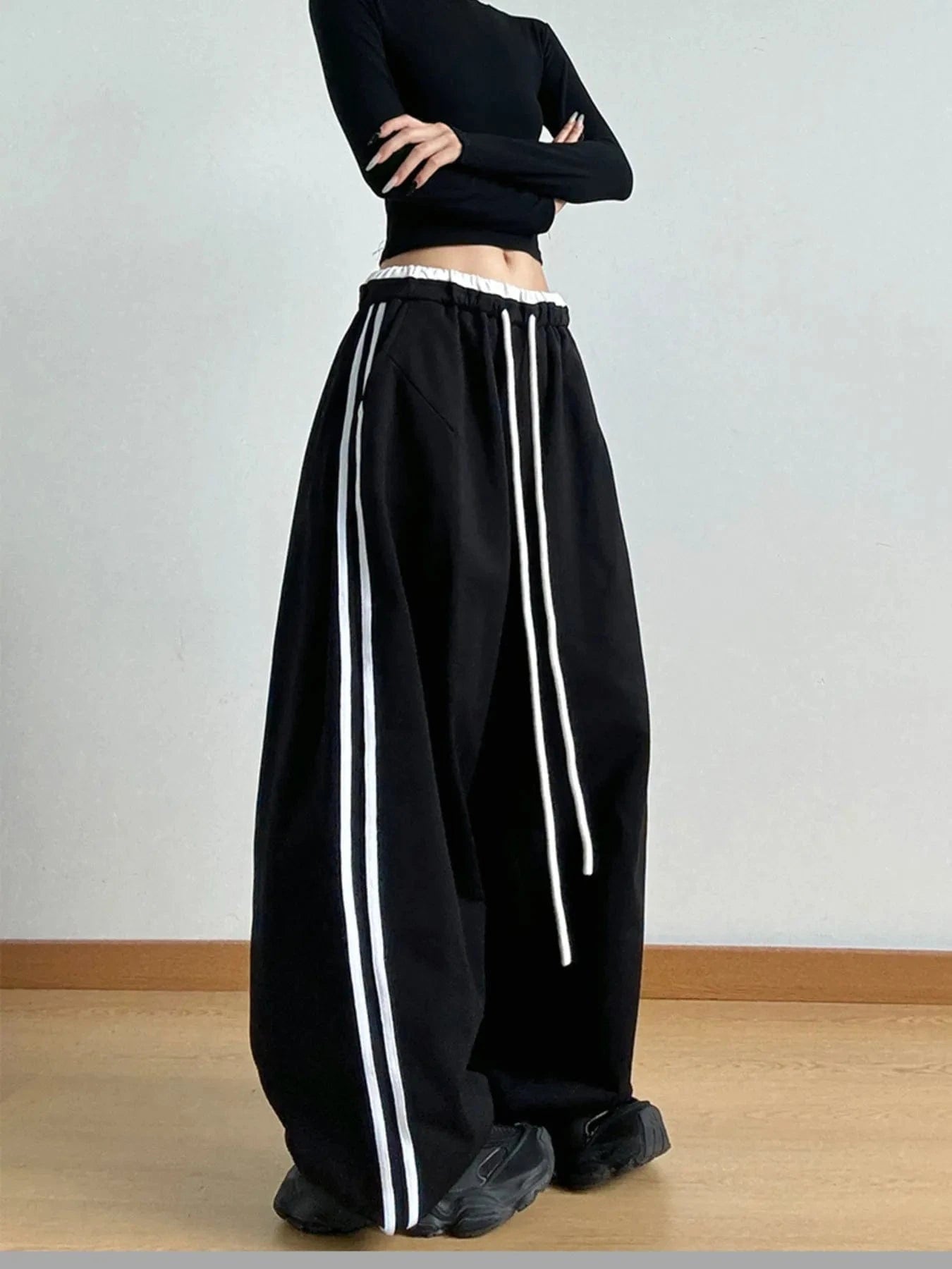 Trendsi Wide Leg Drawstring Pants
