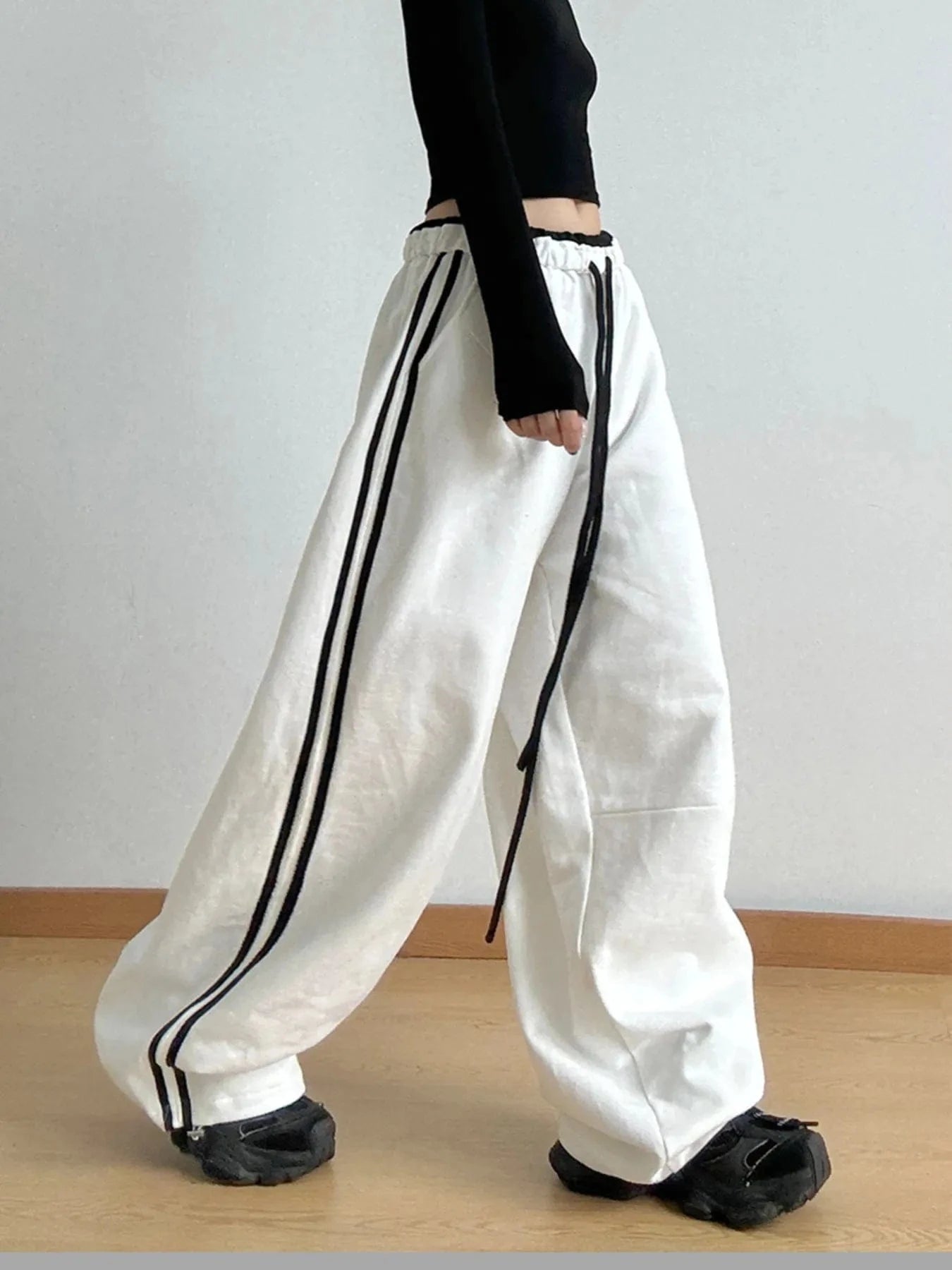 Trendsi Wide Leg Drawstring Pants