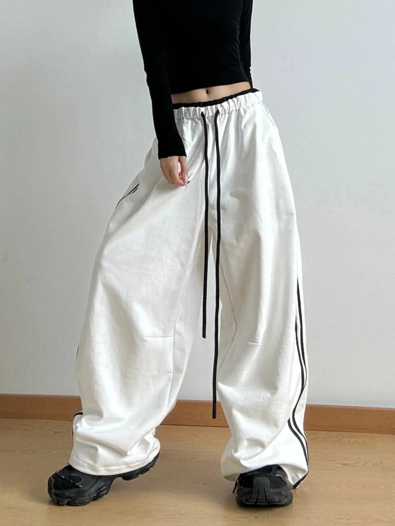 Trendsi Wide Leg Drawstring Pants