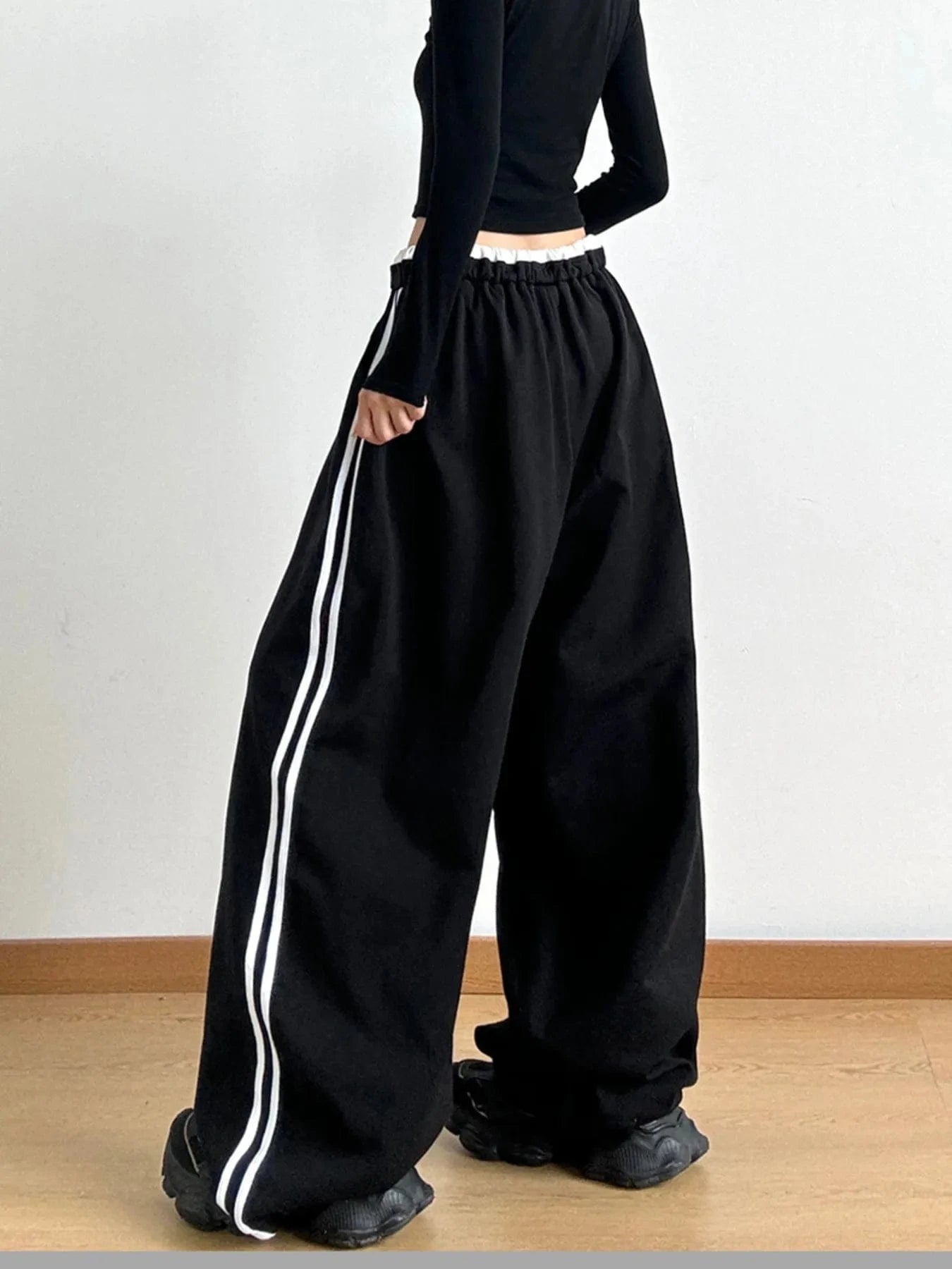 Trendsi Wide Leg Drawstring Pants
